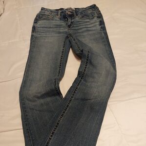 BKE Stella size 24